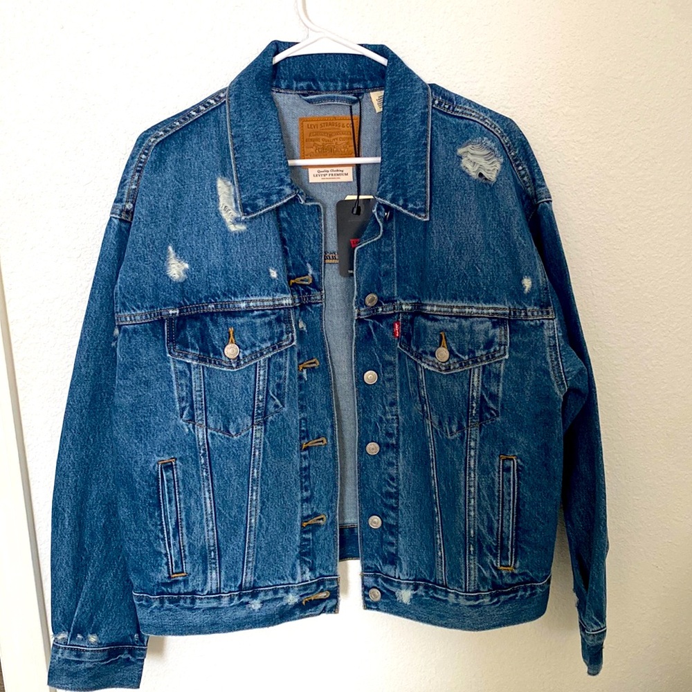Oversized Levi’s 90’s Trucker Jean Jacket